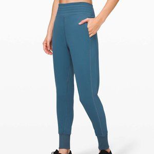 *NWT* Lululemon Flurry Up HR Jogger